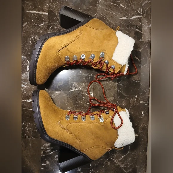 Nine West Tan Suede 4" Block Heel Boots with Red Laces - Picture 13 of 14